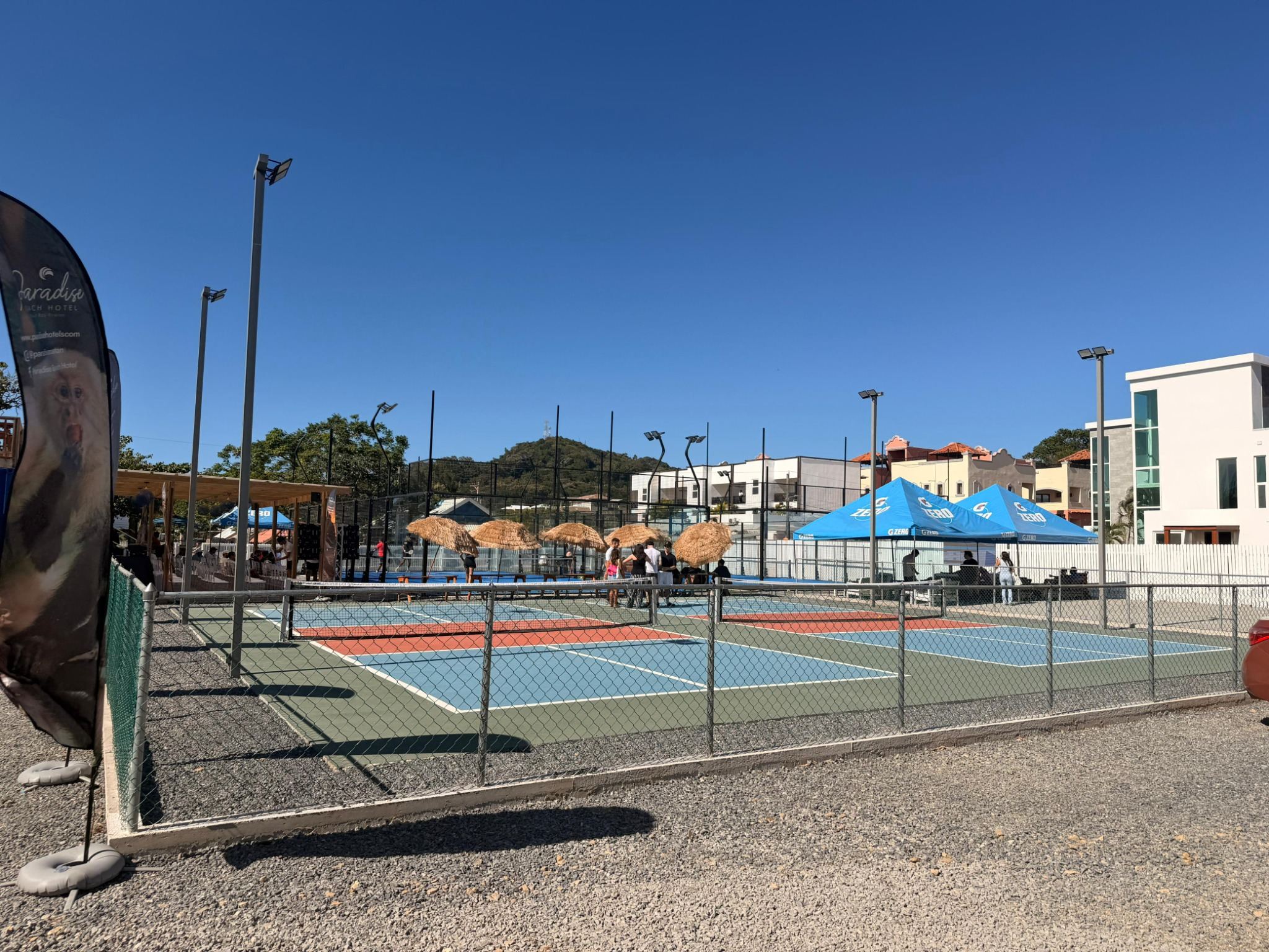 Roatan Pickleball Club courts