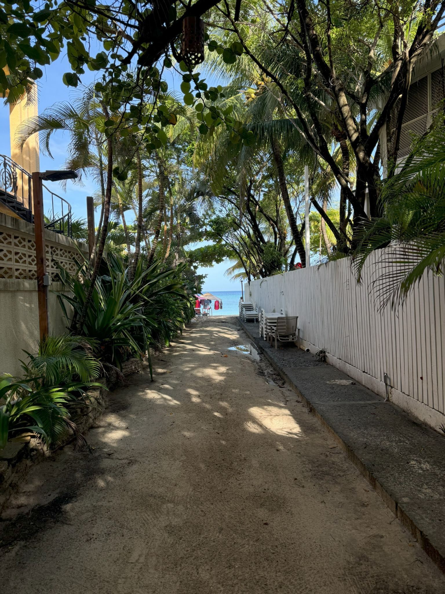 Walkable path toward West Bay Beach near Sea Turtle Villa