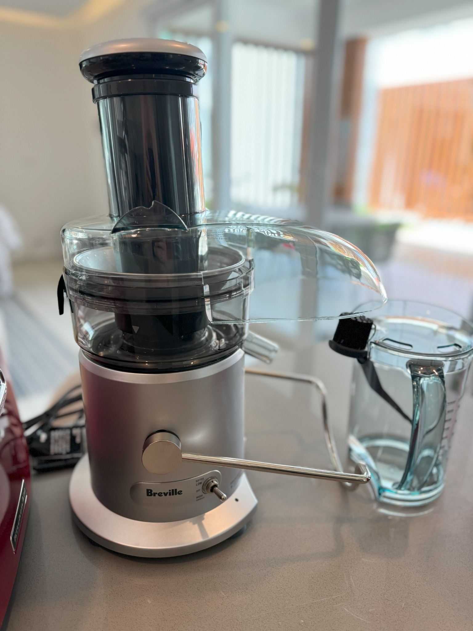 Breville juicer available in the Sea Turtle Villa kitchen