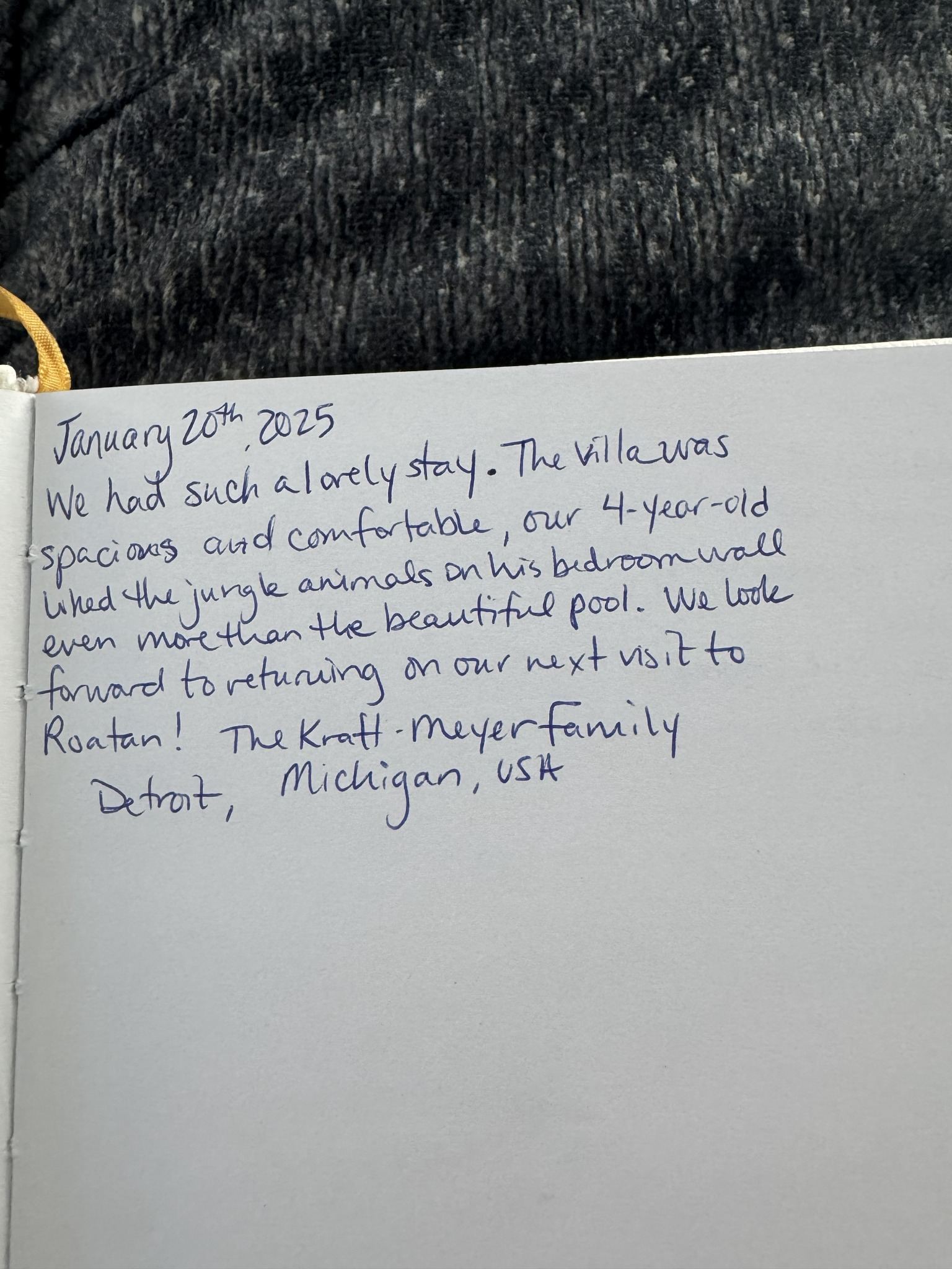Handwritten guest book review from Sea Turtle Villa
